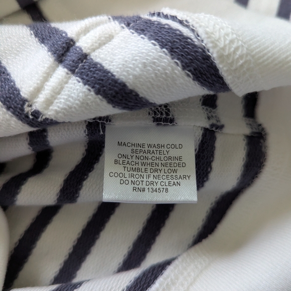 Vineyard Vines Women's Striped Hoodie in White and Navy - Picture 10 of 11